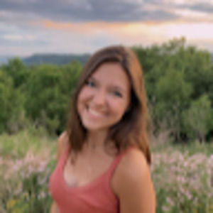 Meet your Posher, Eva